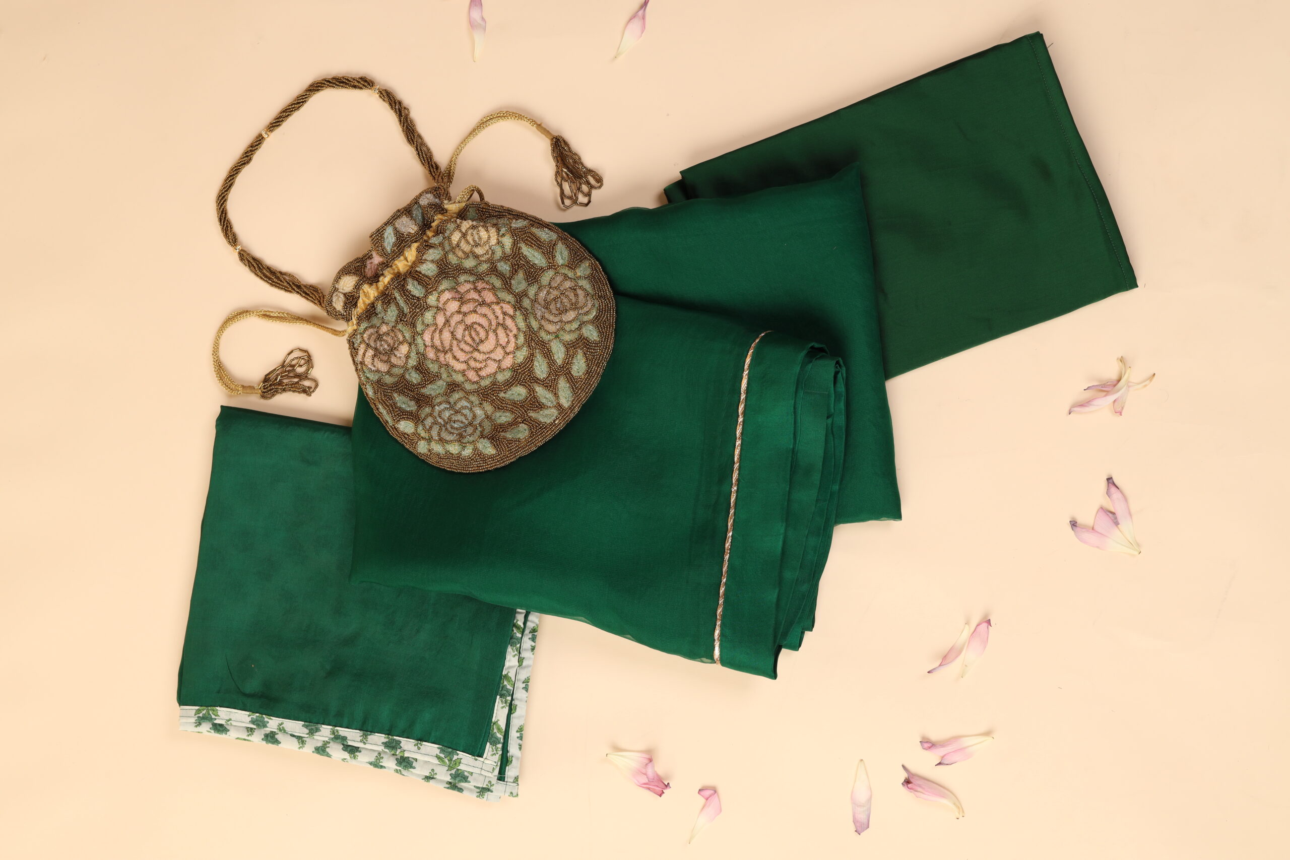 063A7530 (1) Emerald Green Half & Half Saree - Image 4